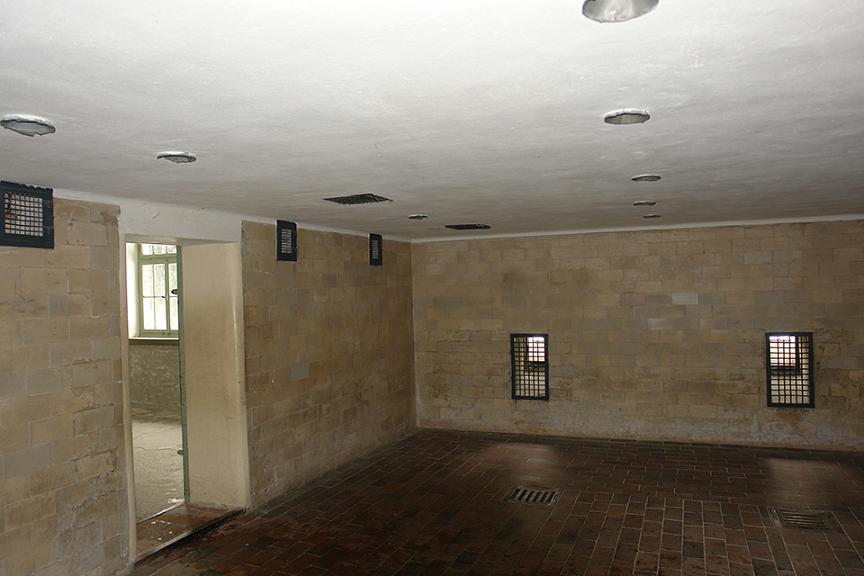 Dachau 13